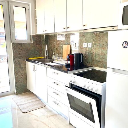 Quiet Near Subway And Acropolis 2 Bedrooms Apt Athen Eksteriør bilde